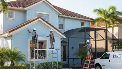 Tampa, FL painting contractor providing professional interior and exterior house painting services